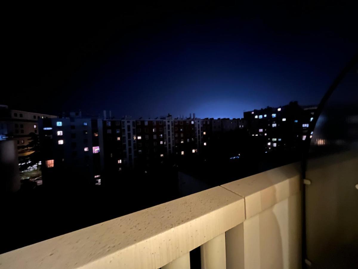 Dream Dwell Paris - Paris Expo Porte Versailles Beautiful Apartment With Balcony إسّي لي مولينو المظهر الخارجي الصورة